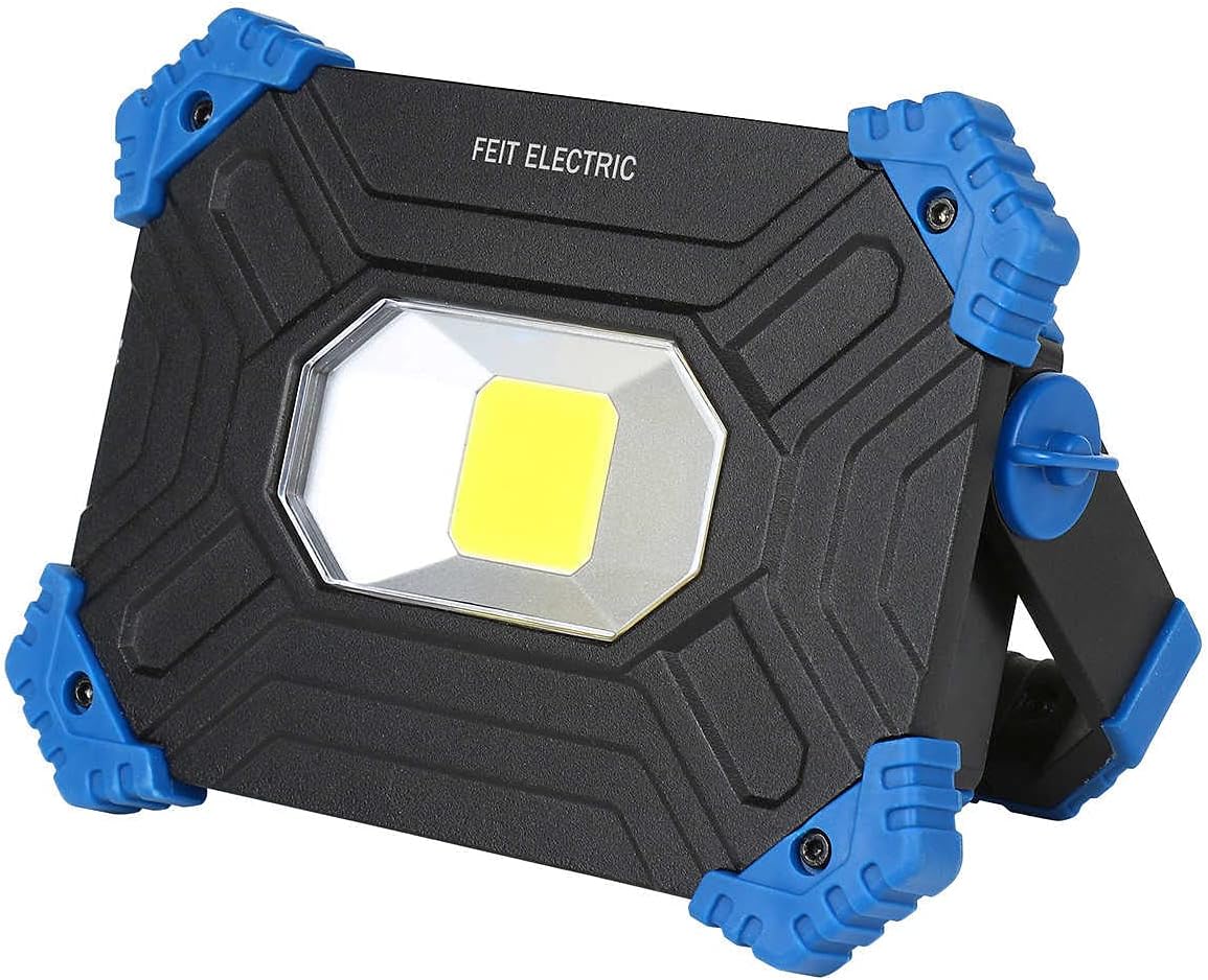 LED Rechargeable 2000 Lumen Work Light, 2-pack A5827