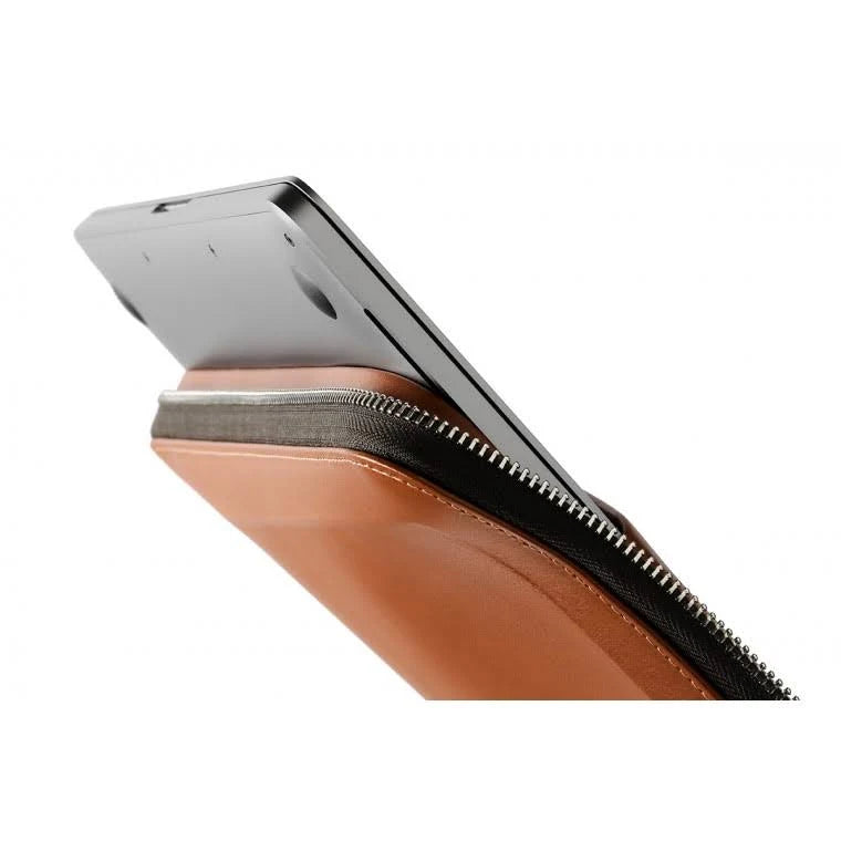 13inch Caramel Tech Folio X1148
