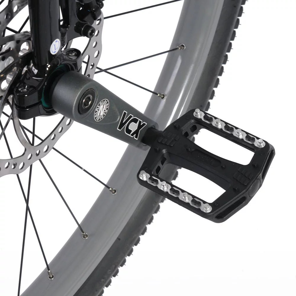 32 Black Unicycle W991