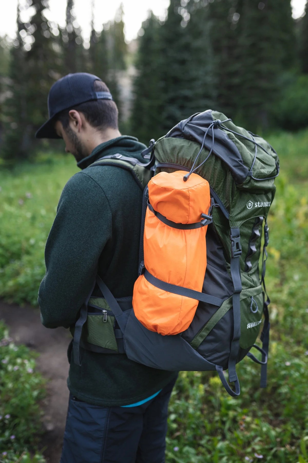 2-Person Backpacking Tent P7647