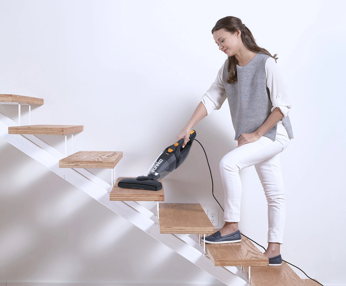 Lightweight Swivel Stick Vacuum Cleaner O34773