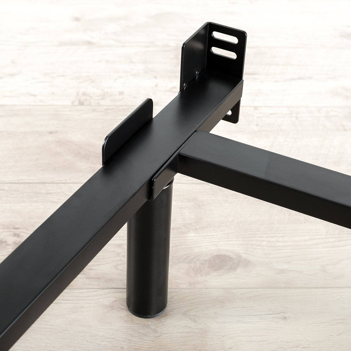 Adjustable 7 inch Heavy Duty Bed Frame Y1847