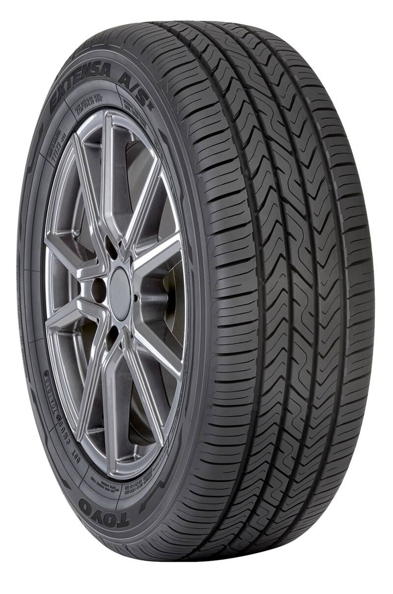 205/70R15 95T Tire V540826