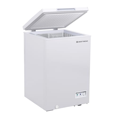 White 7-Cu.Ft Chest Freezer with Flip-Up Lid U412