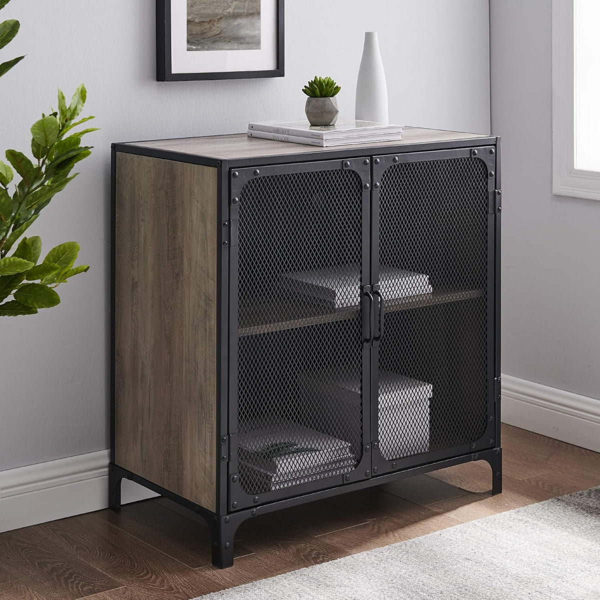 Rustic Oak Metal Mesh Double Door Rolling Bar Cabinet I8795