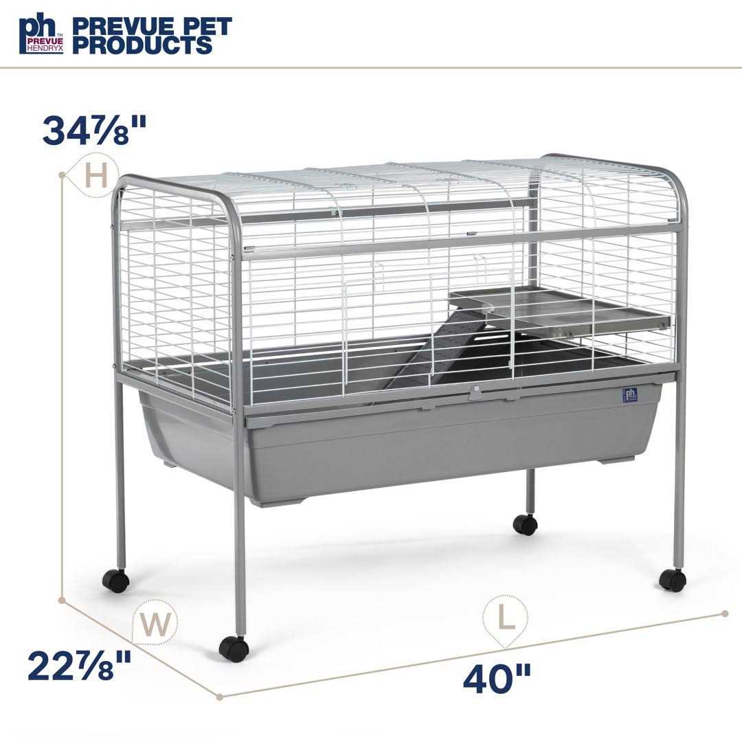 Jumbo Small Animal Home with Rolling Stand F844400