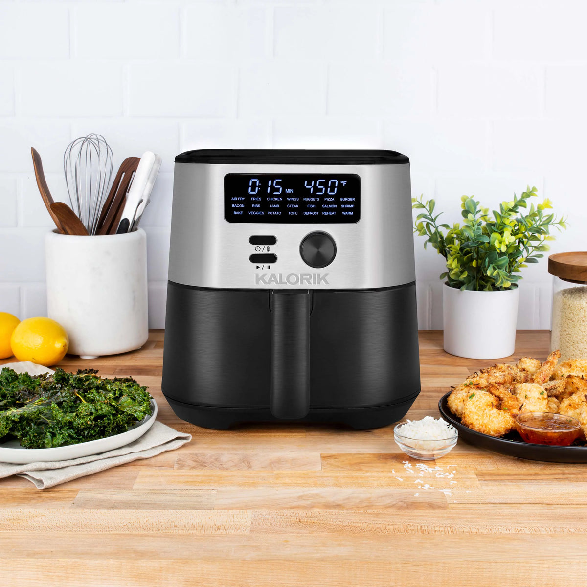 4 Quart Digital Air Fryer with 4 Accessories C7049