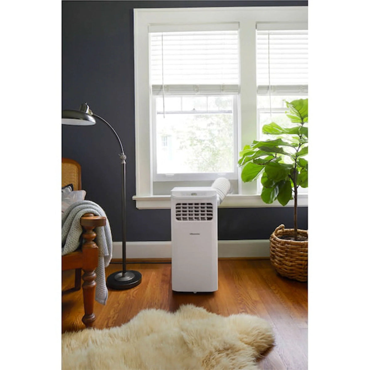 Ultra Slim Portable Air Conditioner O85617