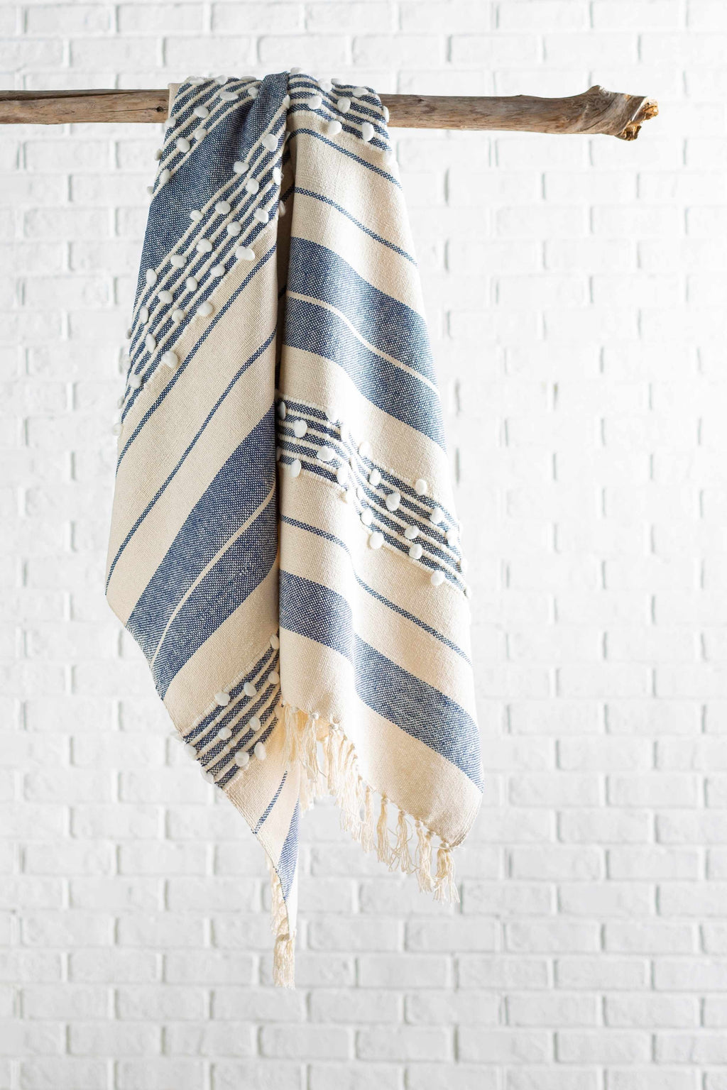 Cotton Throw Blanket with Tassel G873592
