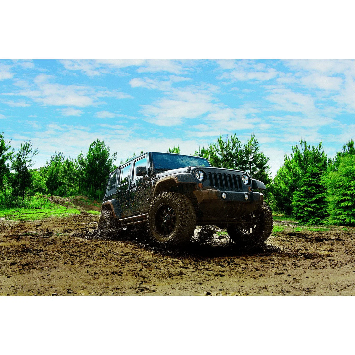 All-Season LT285/65R18 125Q Tire X3880